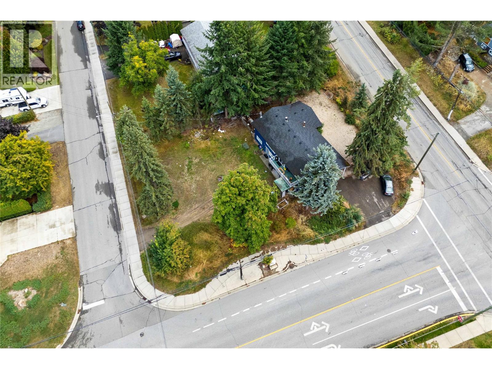 2030 1 Avenue Ne, Salmon Arm, British Columbia  V1E 1Z4 - Photo 12 - 10364607