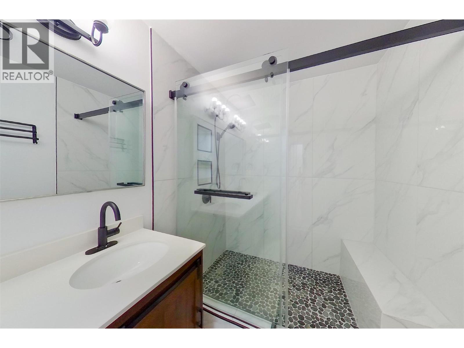 285 Westview Road, Kaleden, British Columbia  V0H 1K0 - Photo 18 - 10364706