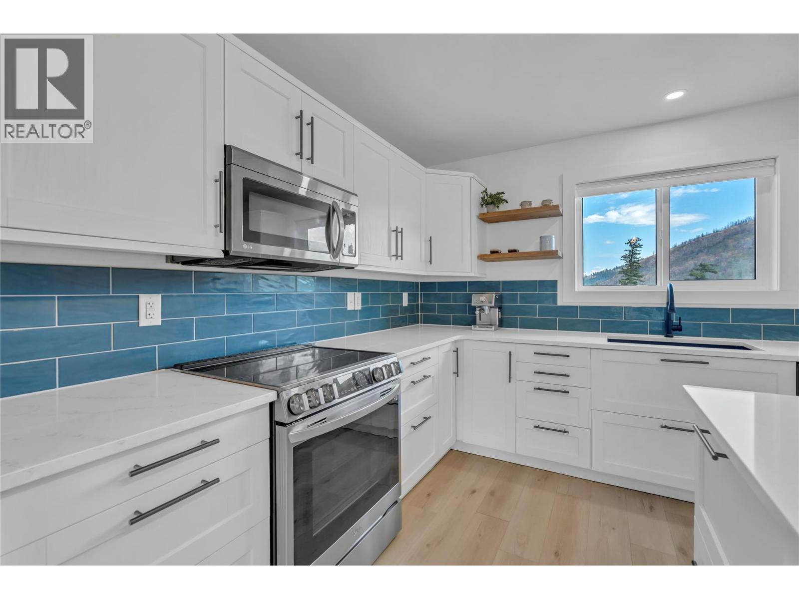 285 Westview Road, Kaleden, British Columbia  V0H 1K0 - Photo 6 - 10364706