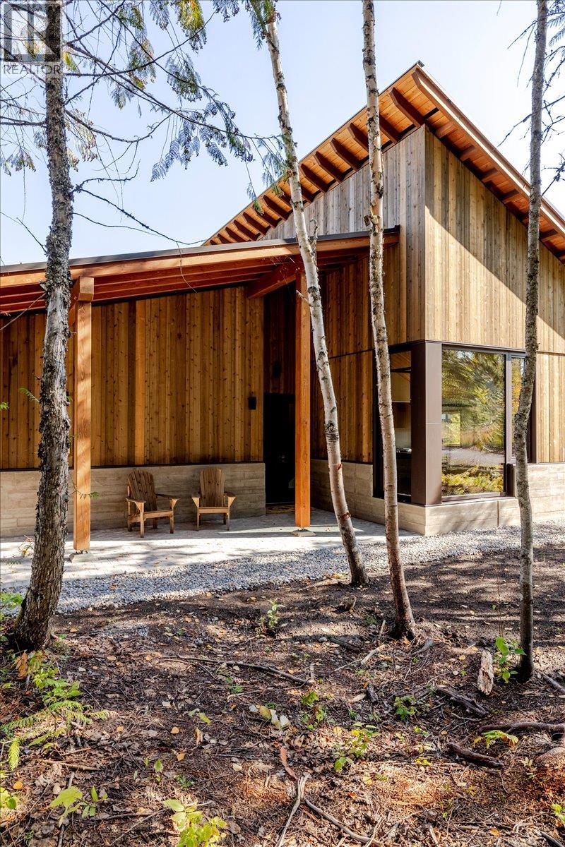 5538 Currie Bowl Way, Fernie, British Columbia  V0B 1M6 - Photo 16 - 10364579