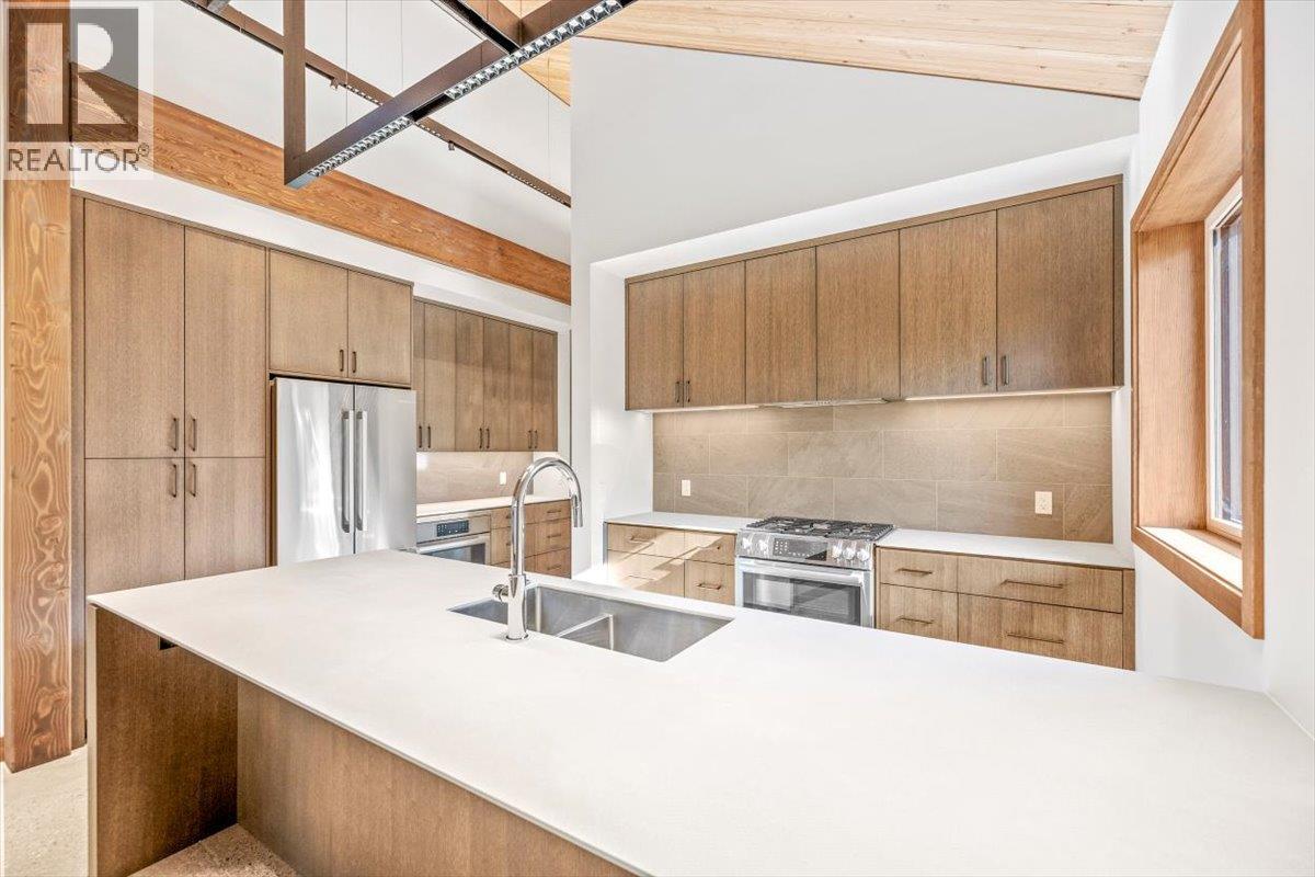 5538 Currie Bowl Way, Fernie, British Columbia  V0B 1M6 - Photo 48 - 10364579