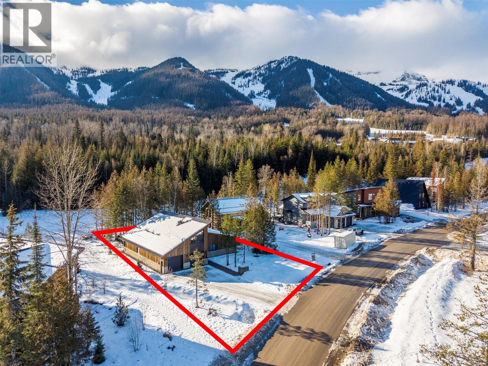 5538 Currie Bowl Way, Fernie, British Columbia  V0B 1M6 - Photo 7 - 10364579