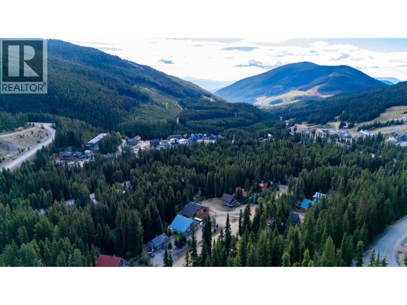 137 Whitetail Road Unit# 1, Apex Mountain, British Columbia  V0X 1K0 - Photo 34 - 10364716