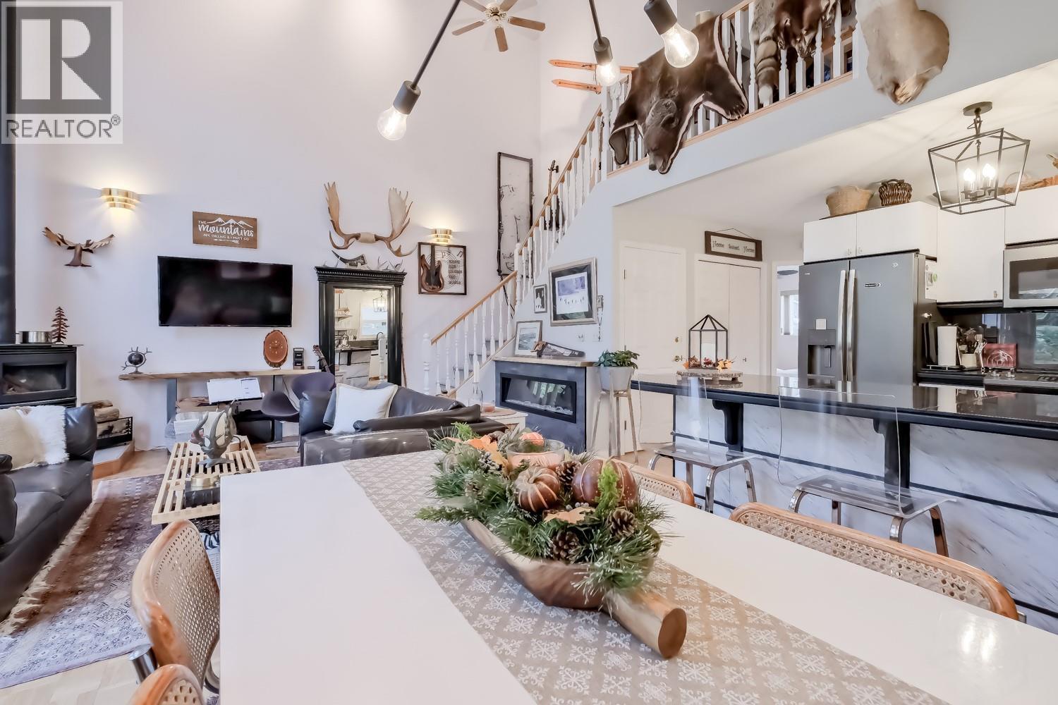 137 Whitetail Road Unit# 1, Apex Mountain, British Columbia  V0X 1K0 - Photo 46 - 10364716