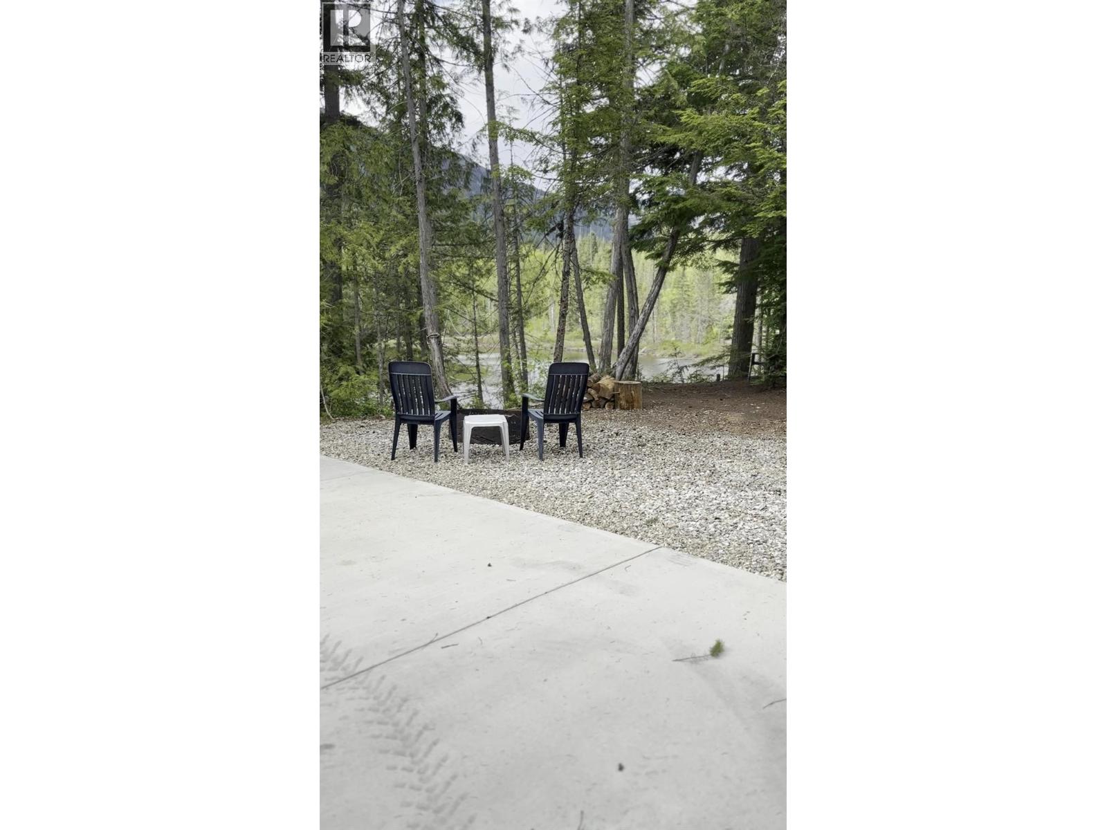 3499 Luoma Road Lot# 189, Malakwa, British Columbia  V0E 2J0 - Photo 4 - 10364703