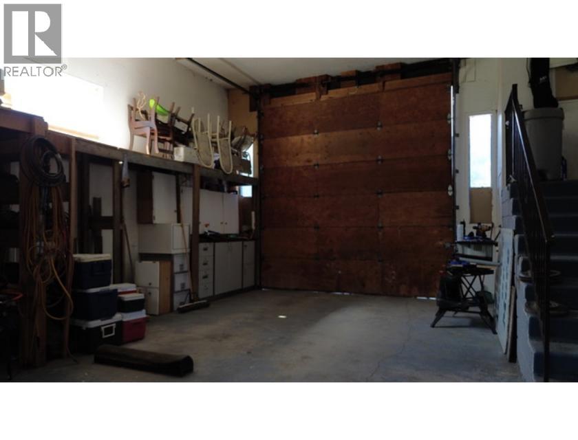 629 Third Avenue, Chase, British Columbia  V0E 1M0 - Photo 12 - 10364330