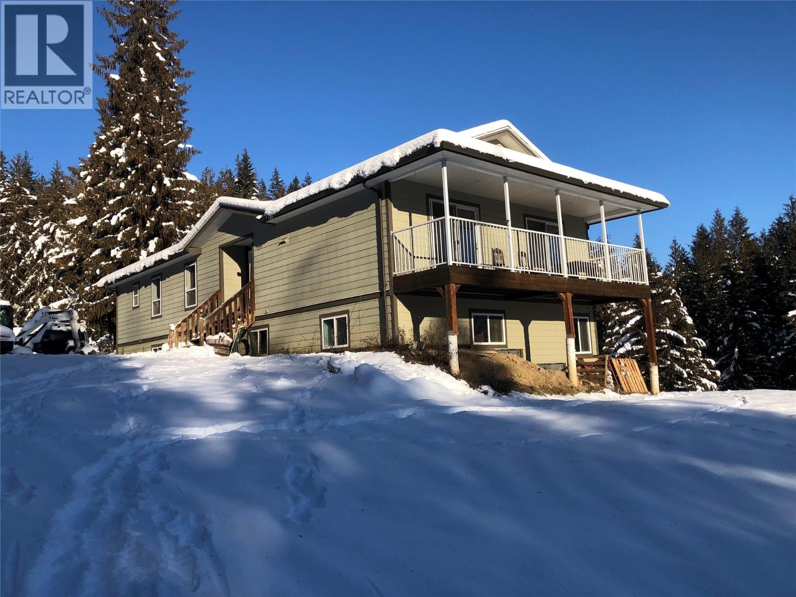 31 Violet Road, Grindrod, British Columbia  V0E 1Y0 - Photo 4 - 10364704