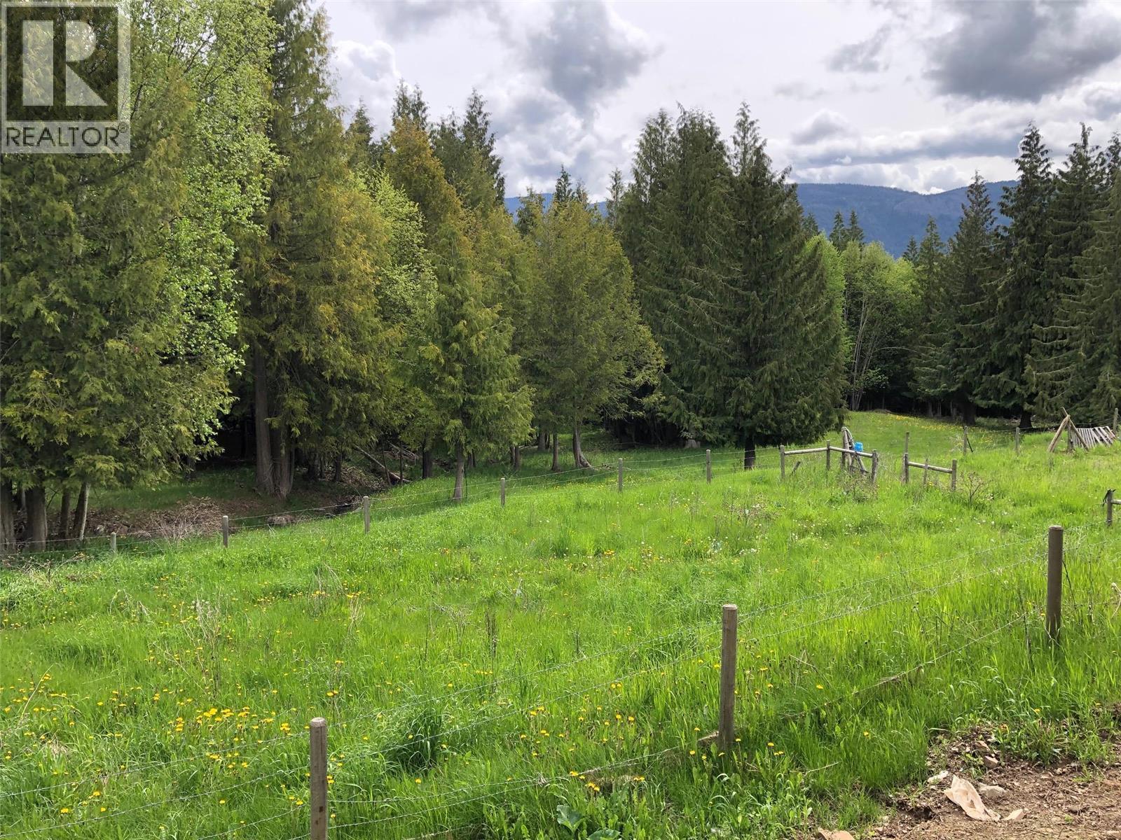 31 Violet Road, Grindrod, British Columbia  V0E 1Y0 - Photo 45 - 10364704