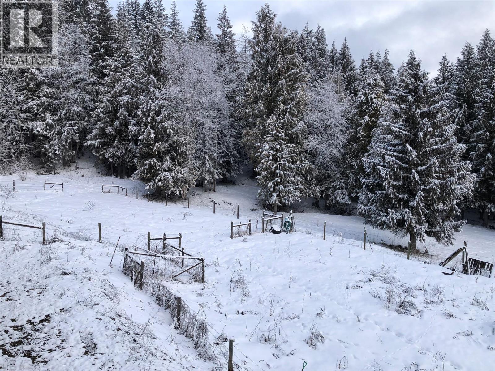 31 Violet Road, Grindrod, British Columbia  V0E 1Y0 - Photo 48 - 10364704