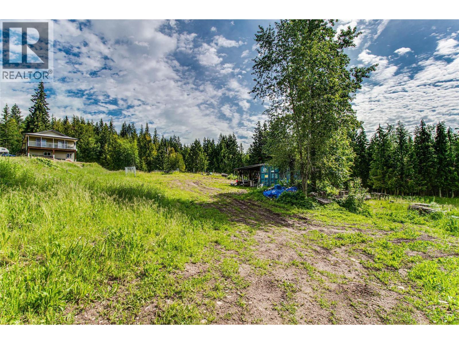 31 Violet Road, Grindrod, British Columbia  V0E 1Y0 - Photo 7 - 10364704