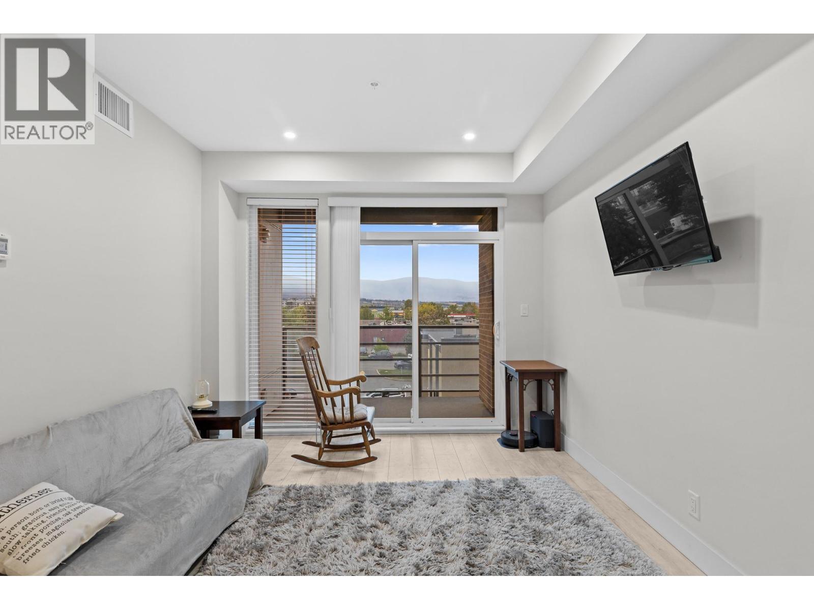 1925 Enterprise Way Unit# 311, Kelowna, British Columbia  V1Y 0J8 - Photo 11 - 10357835