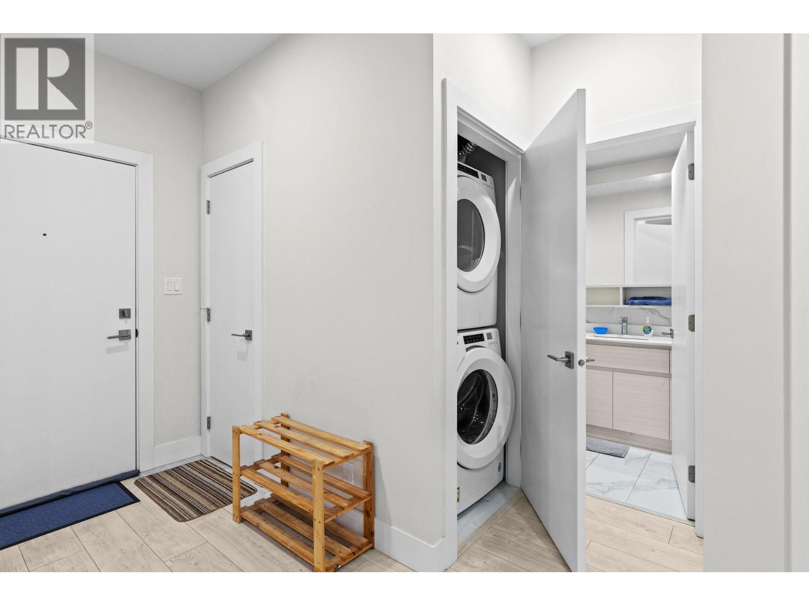 1925 Enterprise Way Unit# 311, Kelowna, British Columbia  V1Y 0J8 - Photo 18 - 10357835