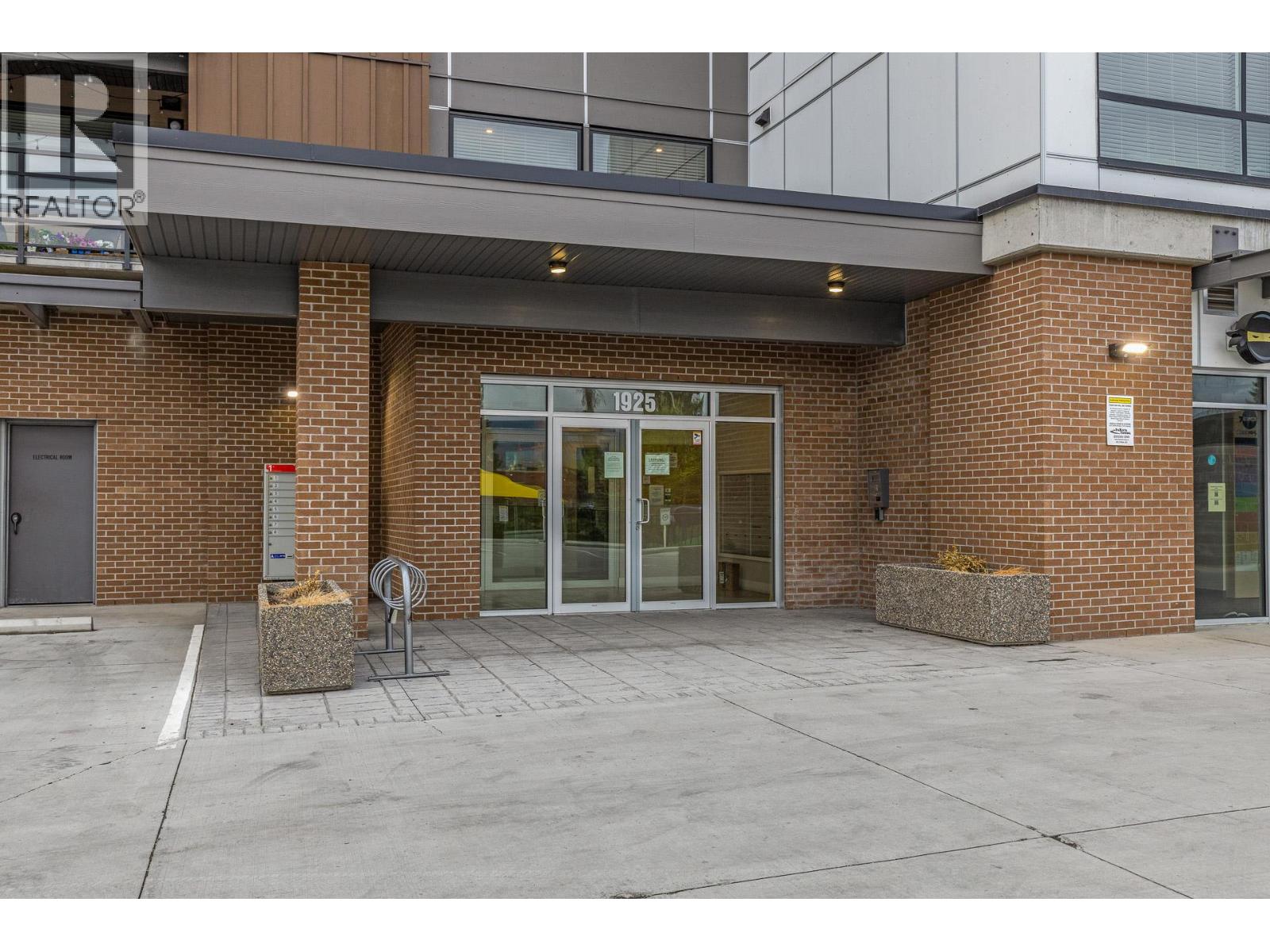 1925 Enterprise Way Unit# 311, Kelowna, British Columbia  V1Y 0J8 - Photo 23 - 10357835