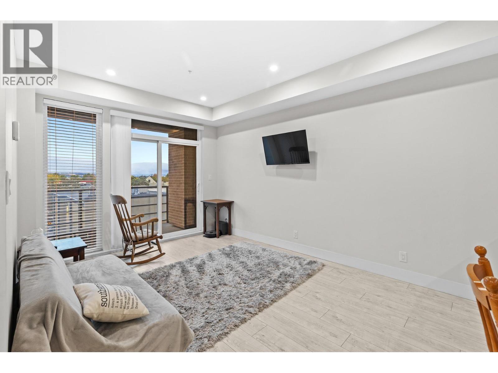 1925 Enterprise Way Unit# 311, Kelowna, British Columbia  V1Y 0J8 - Photo 9 - 10357835