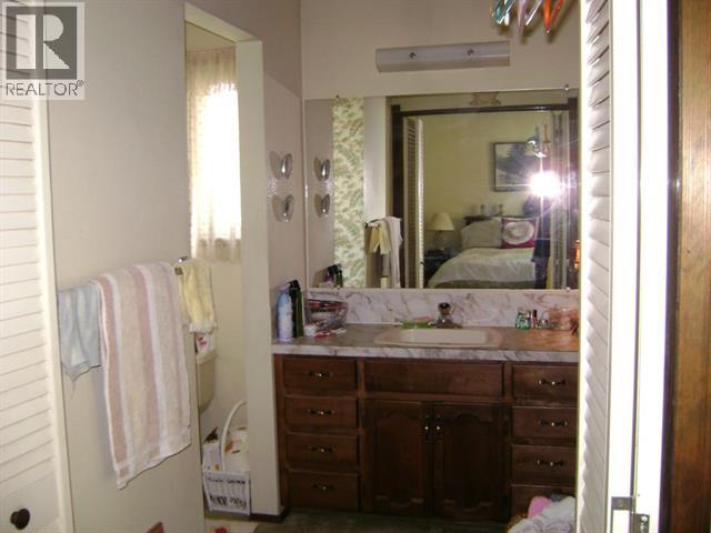 26 Barnes Road, Lumby, British Columbia  V0E 2G7 - Photo 13 - 10364604