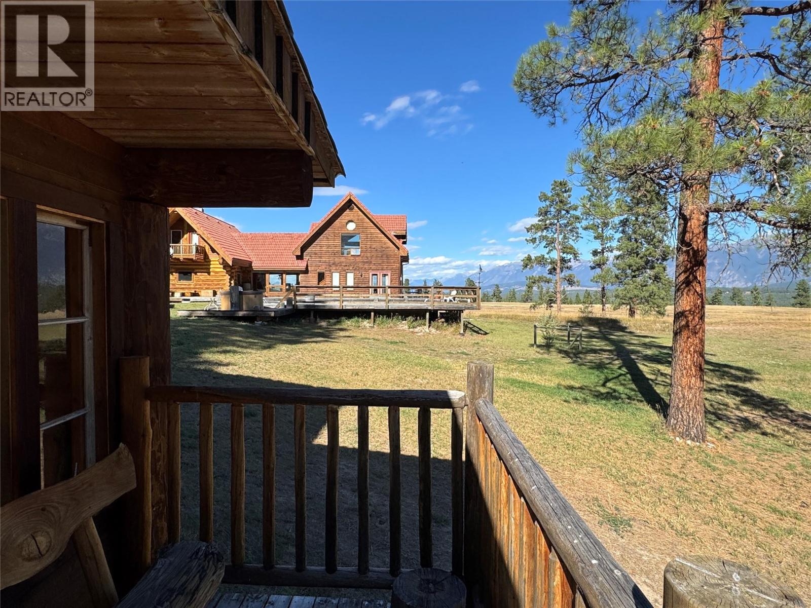 6540 Stanley Road, Ta Ta Creek, British Columbia  V0B 2H0 - Photo 13 - 10364408