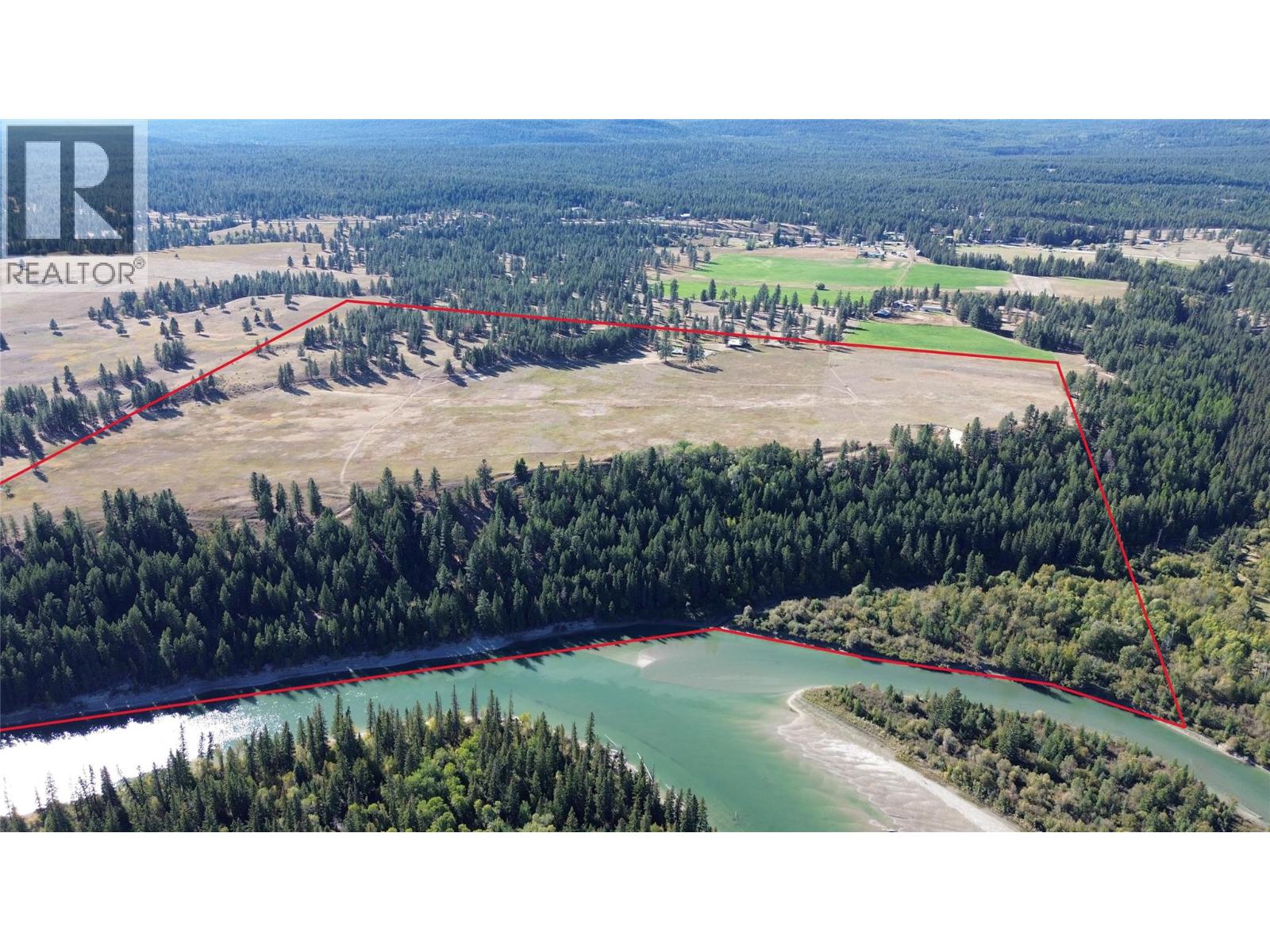 6540 Stanley Road, Ta Ta Creek, British Columbia  V0B 2H0 - Photo 2 - 10364408
