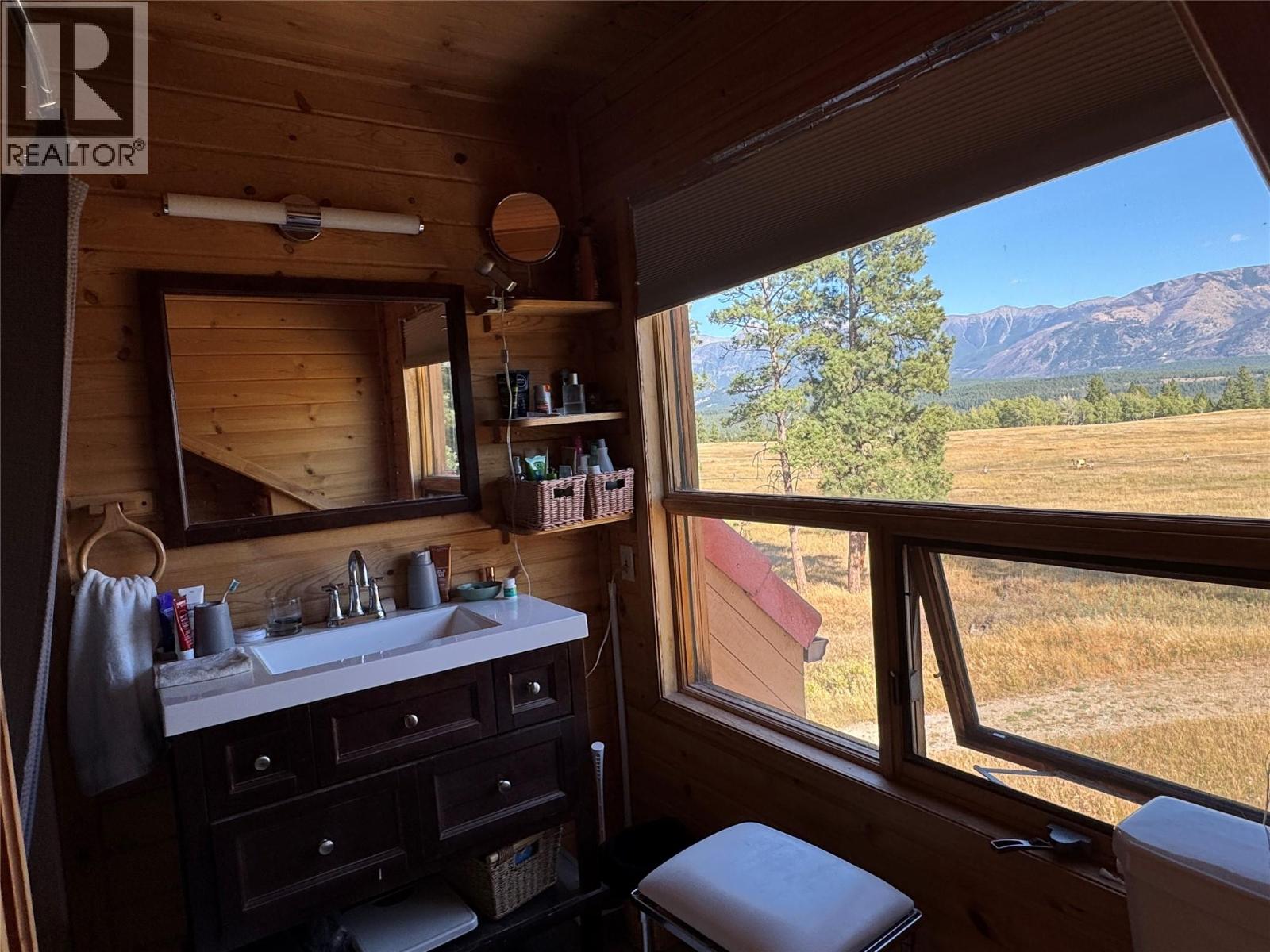 6540 Stanley Road, Ta Ta Creek, British Columbia  V0B 2H0 - Photo 24 - 10364408