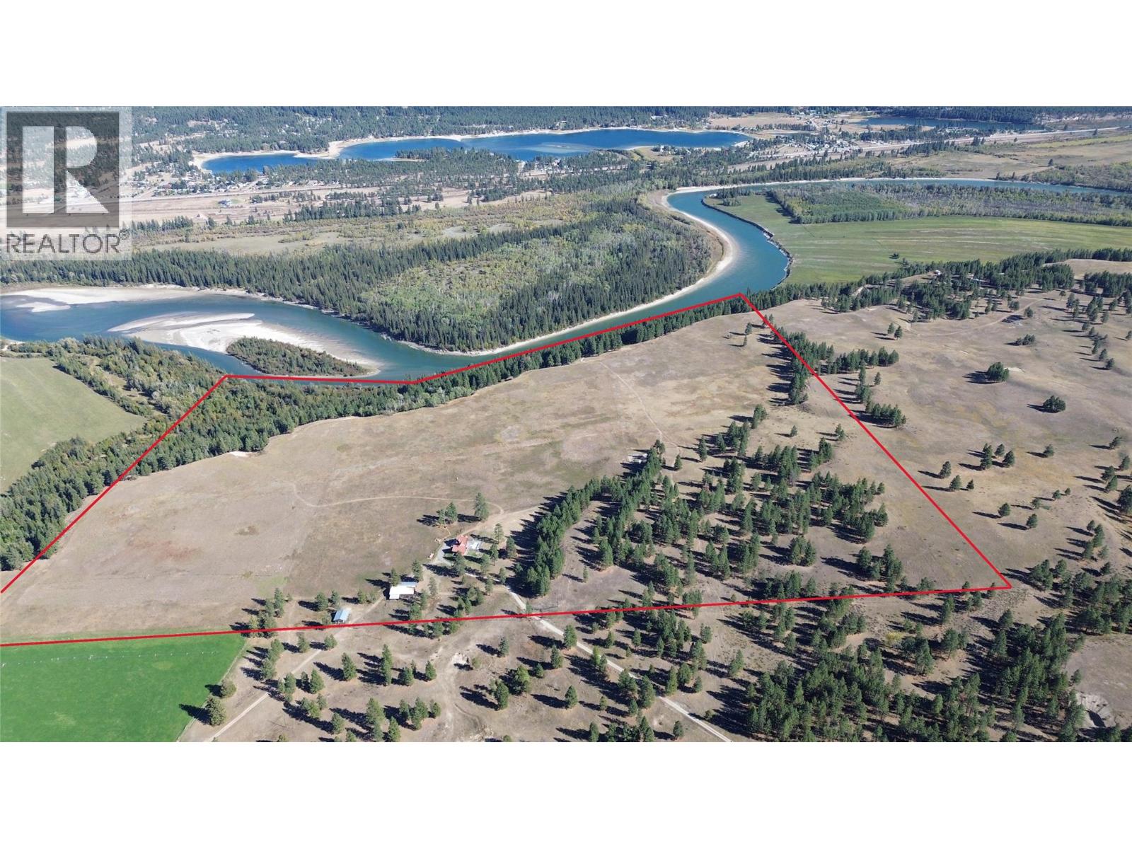 6540 Stanley Road, Ta Ta Creek, British Columbia  V0B 2H0 - Photo 3 - 10364408