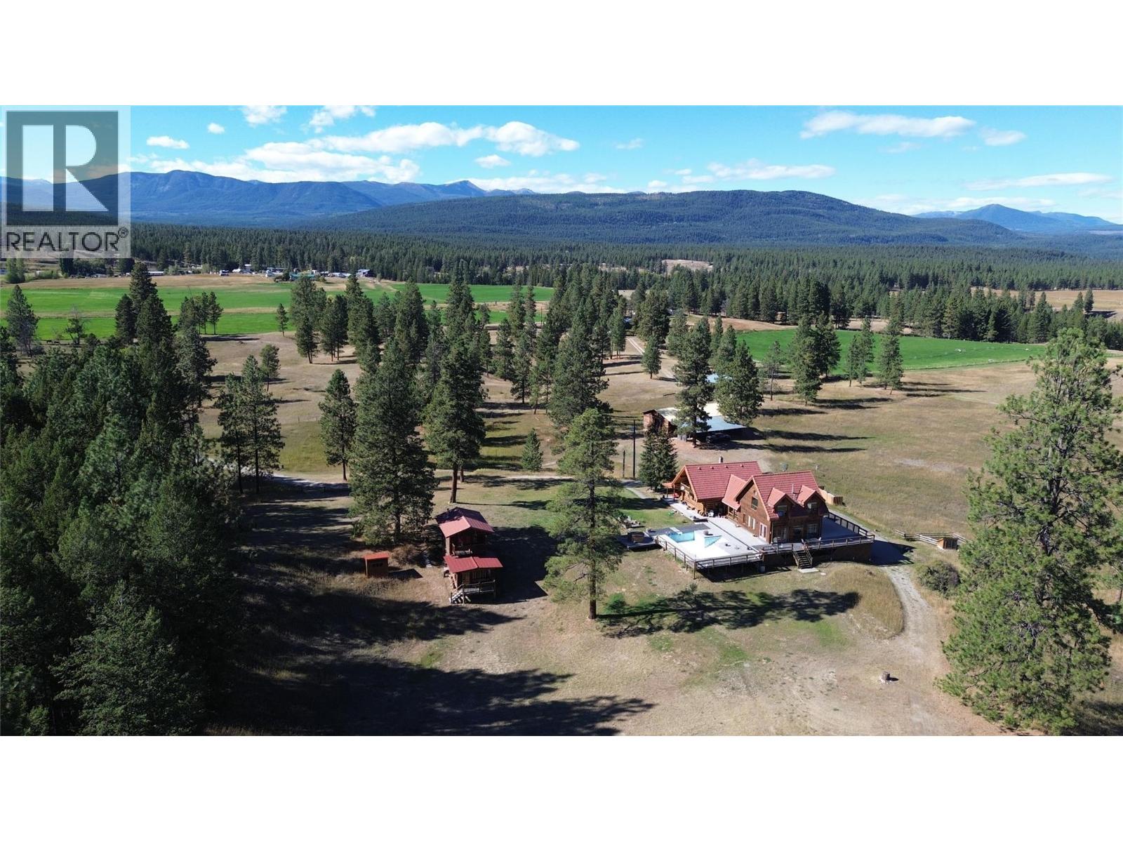 6540 Stanley Road, Ta Ta Creek, British Columbia  V0B 2H0 - Photo 7 - 10364408