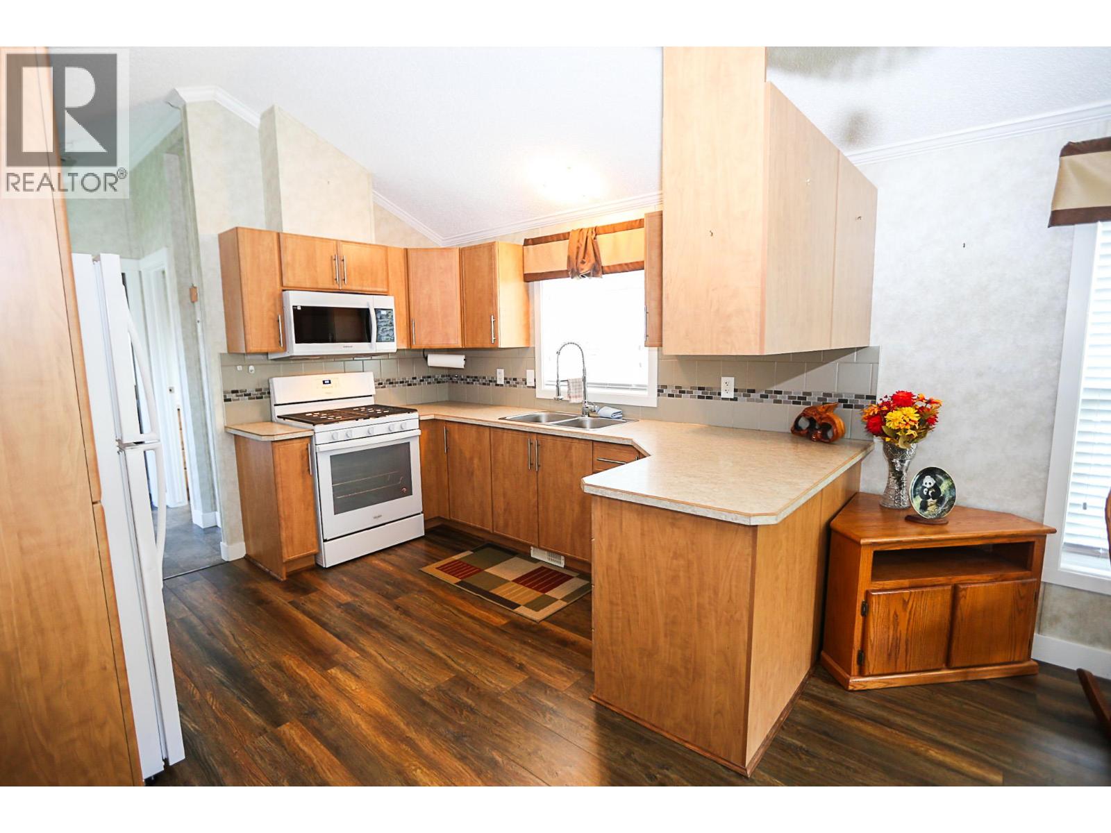 3700 Louis Creek Road Unit# 2, Barriere, British Columbia  V0E 2E0 - Photo 5 - 10364630