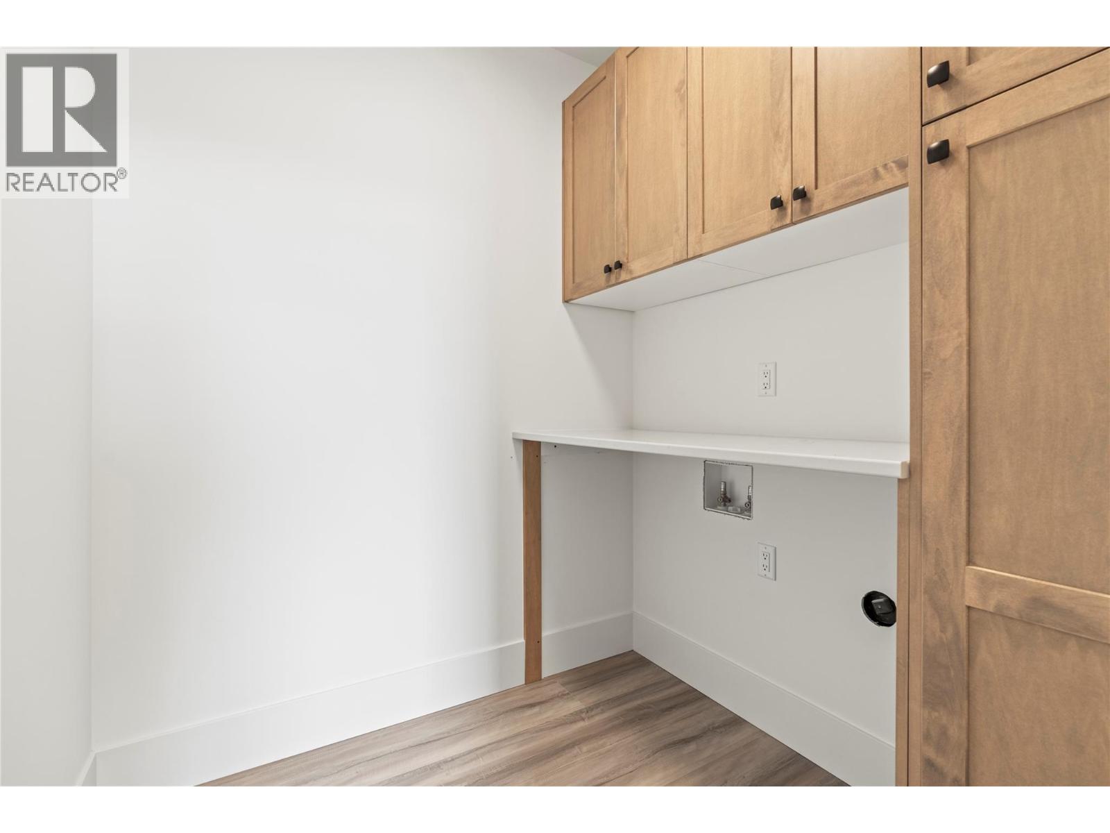 7005/7013 Manning Place, Vernon, British Columbia  V1B 0B6 - Photo 29 - 10364381