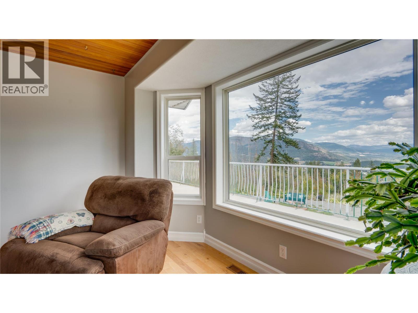 353 Gunter-Ellison Road, Enderby, British Columbia  V0E 1V3 - Photo 13 - 10364482