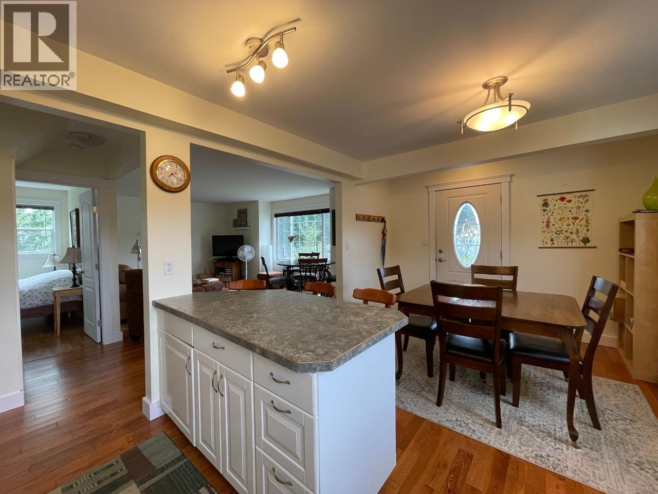 1526 Eastman Avenue, Riondel, British Columbia  V0B 2B0 - Photo 22 - 10364453