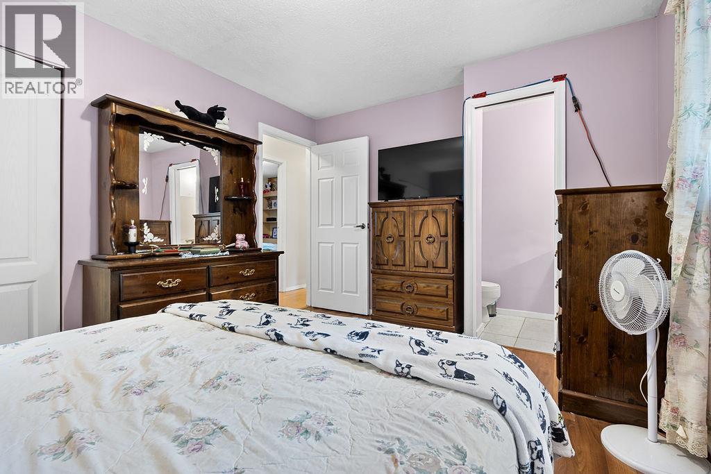 2429 Salmon River Road, Salmon Arm, British Columbia  V1E 4M1 - Photo 17 - 10364740