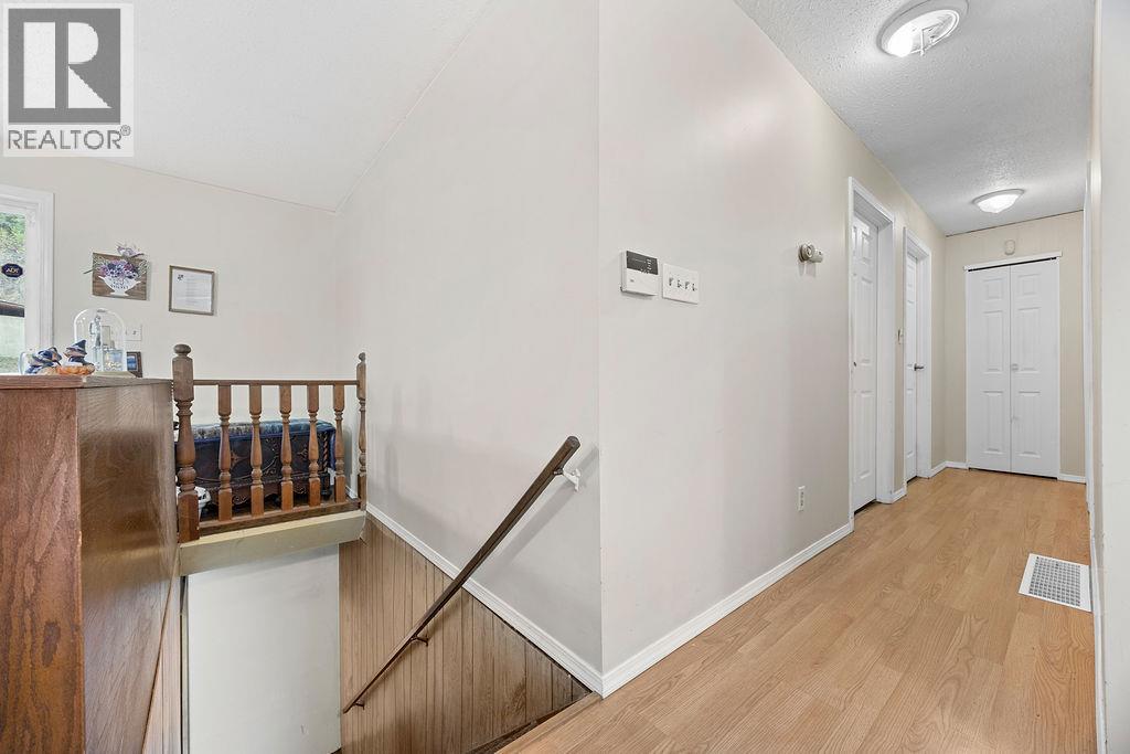 2429 Salmon River Road, Salmon Arm, British Columbia  V1E 4M1 - Photo 26 - 10364740