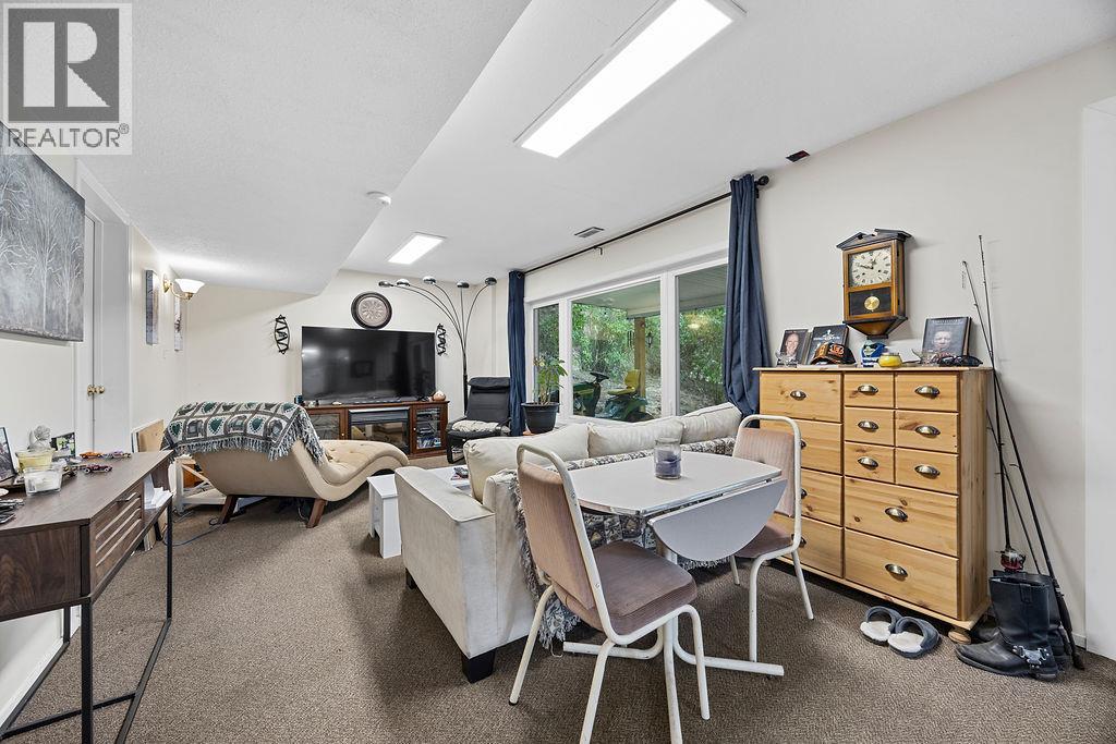 2429 Salmon River Road, Salmon Arm, British Columbia  V1E 4M1 - Photo 40 - 10364740