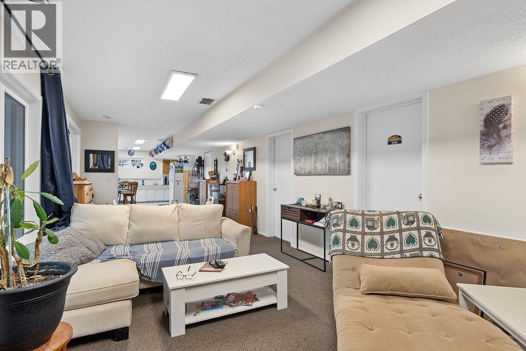 2429 Salmon River Road, Salmon Arm, British Columbia  V1E 4M1 - Photo 41 - 10364740