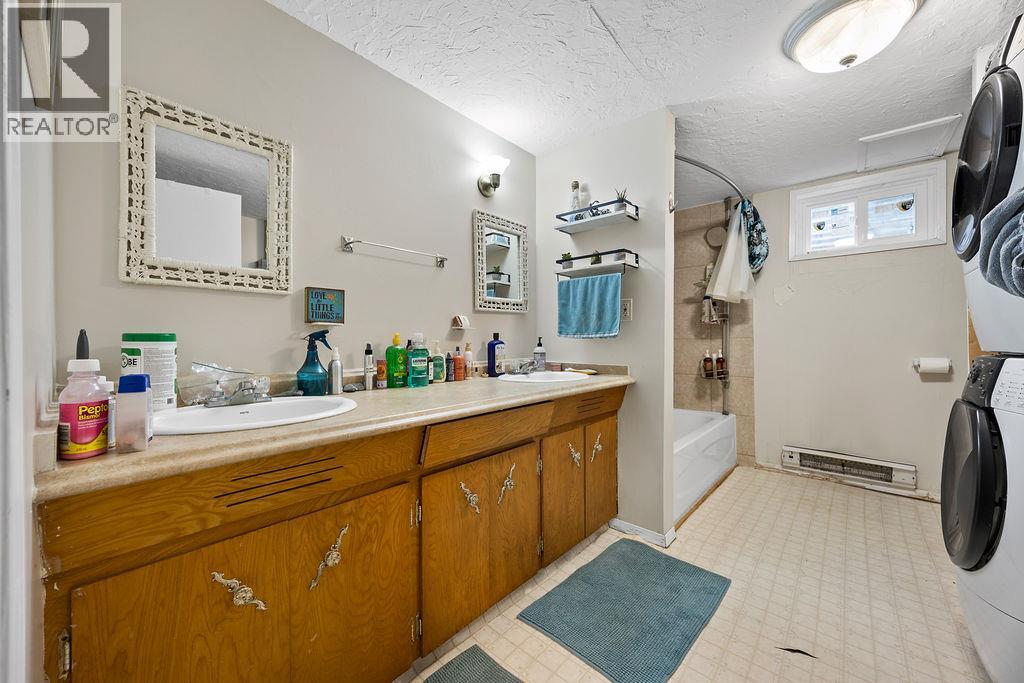 2429 Salmon River Road, Salmon Arm, British Columbia  V1E 4M1 - Photo 44 - 10364740