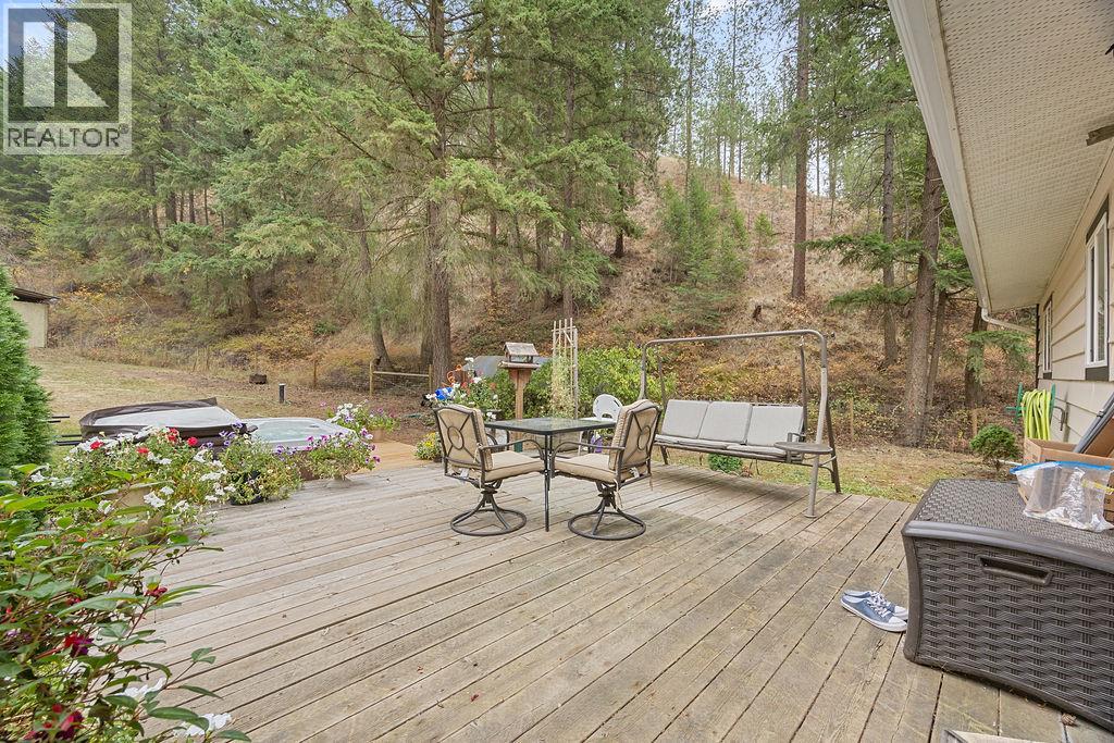 2429 Salmon River Road, Salmon Arm, British Columbia  V1E 4M1 - Photo 49 - 10364740