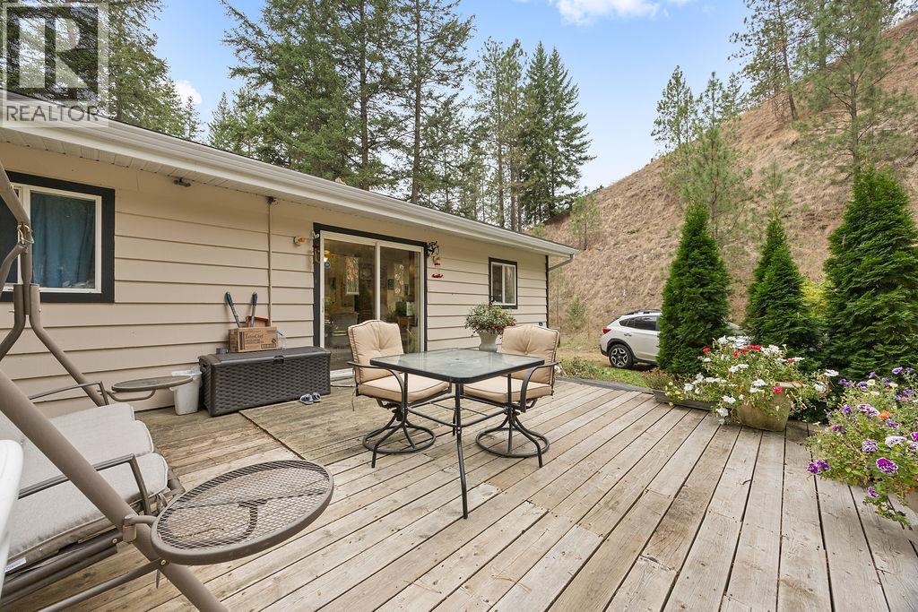 2429 Salmon River Road, Salmon Arm, British Columbia  V1E 4M1 - Photo 50 - 10364740