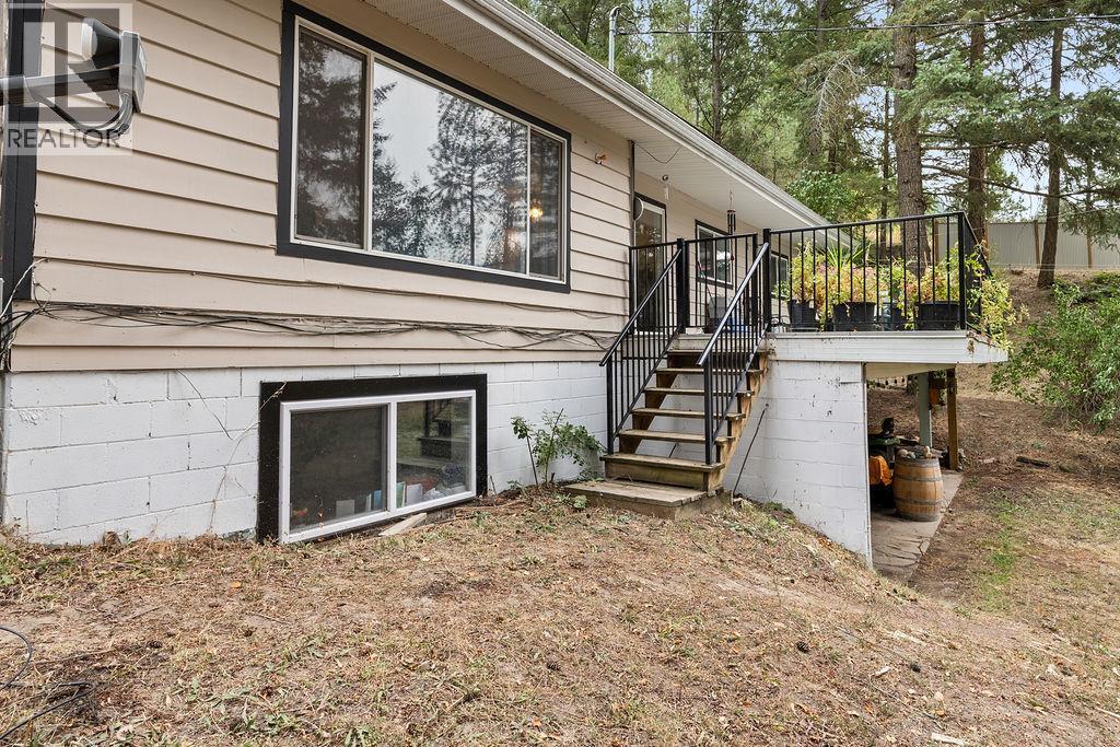 2429 Salmon River Road, Salmon Arm, British Columbia  V1E 4M1 - Photo 53 - 10364740