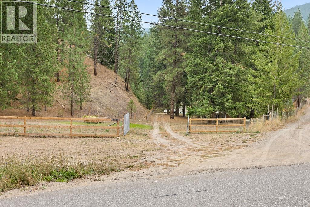 2429 Salmon River Road, Salmon Arm, British Columbia  V1E 4M1 - Photo 62 - 10364740
