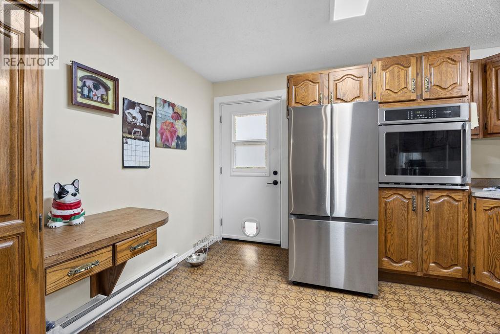 2429 Salmon River Road, Salmon Arm, British Columbia  V1E 4M1 - Photo 7 - 10364740