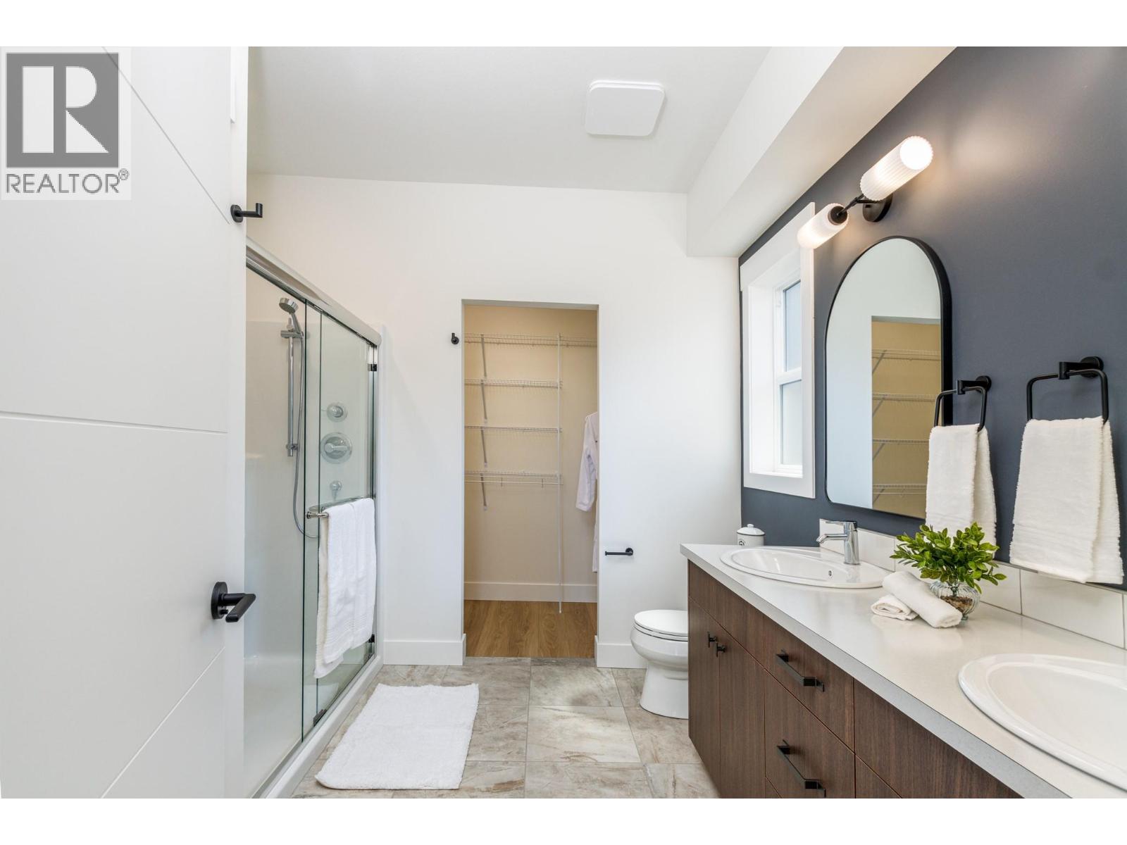 111 20 Street Se, Salmon Arm, British Columbia  V1E 1T8 - Photo 24 - 10364599