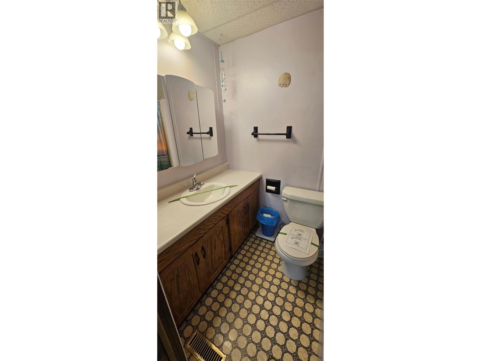 395 Red Cedar Crescent, Sparwood, British Columbia  V0B 2G0 - Photo 16 - 10360603