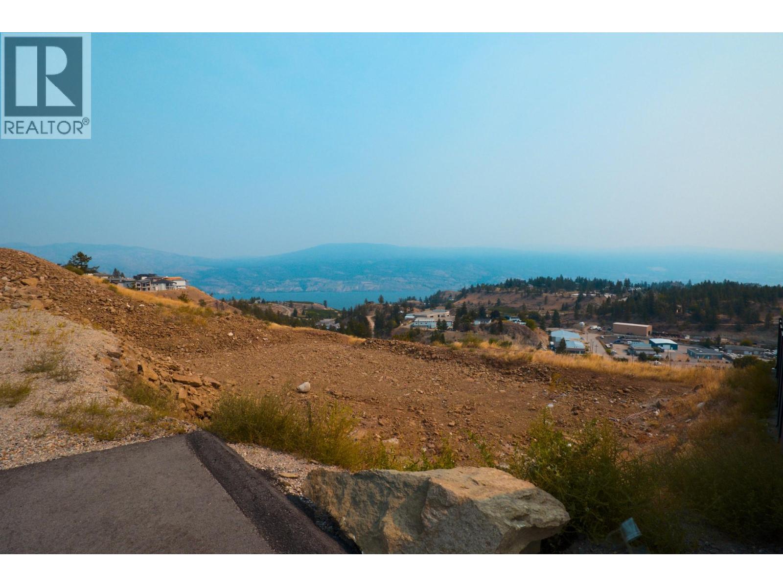 17523 Sanborn Street, Summerland, British Columbia  V0H 1Z3 - Photo 6 - 10364516