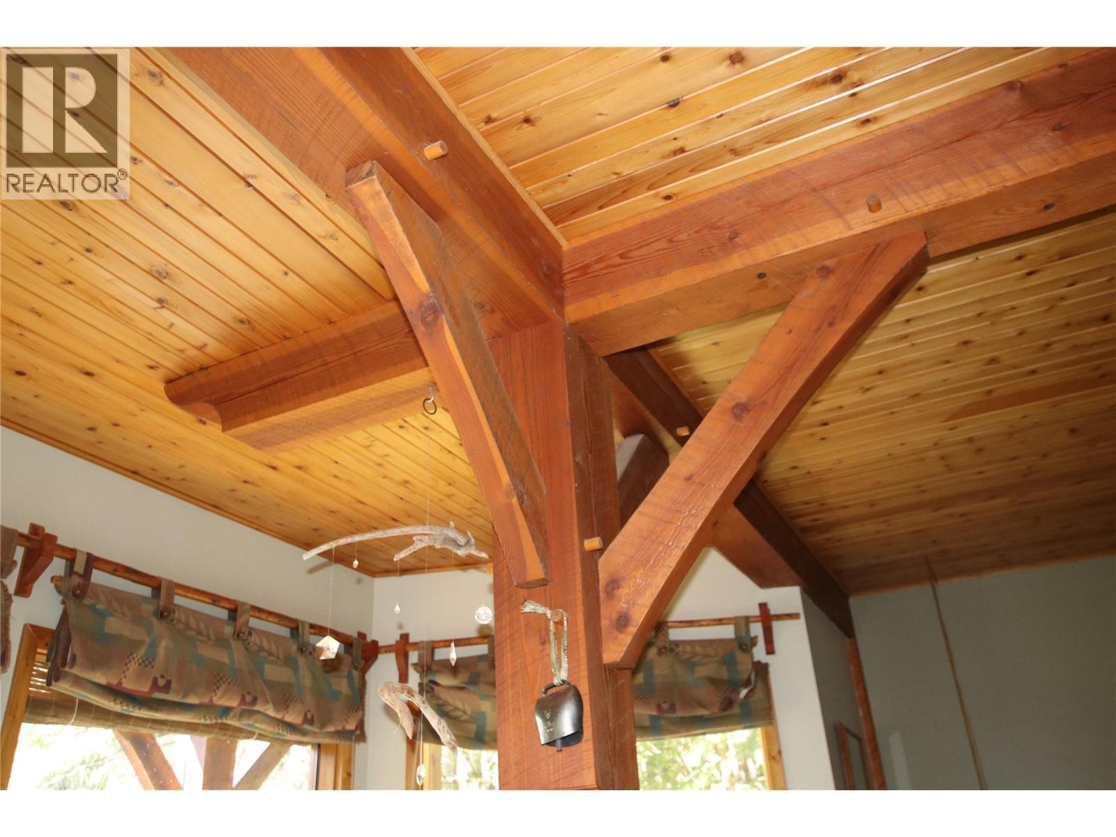 4512 Highway 6, Burton, British Columbia  V0G 1R1 - Photo 13 - 10364730