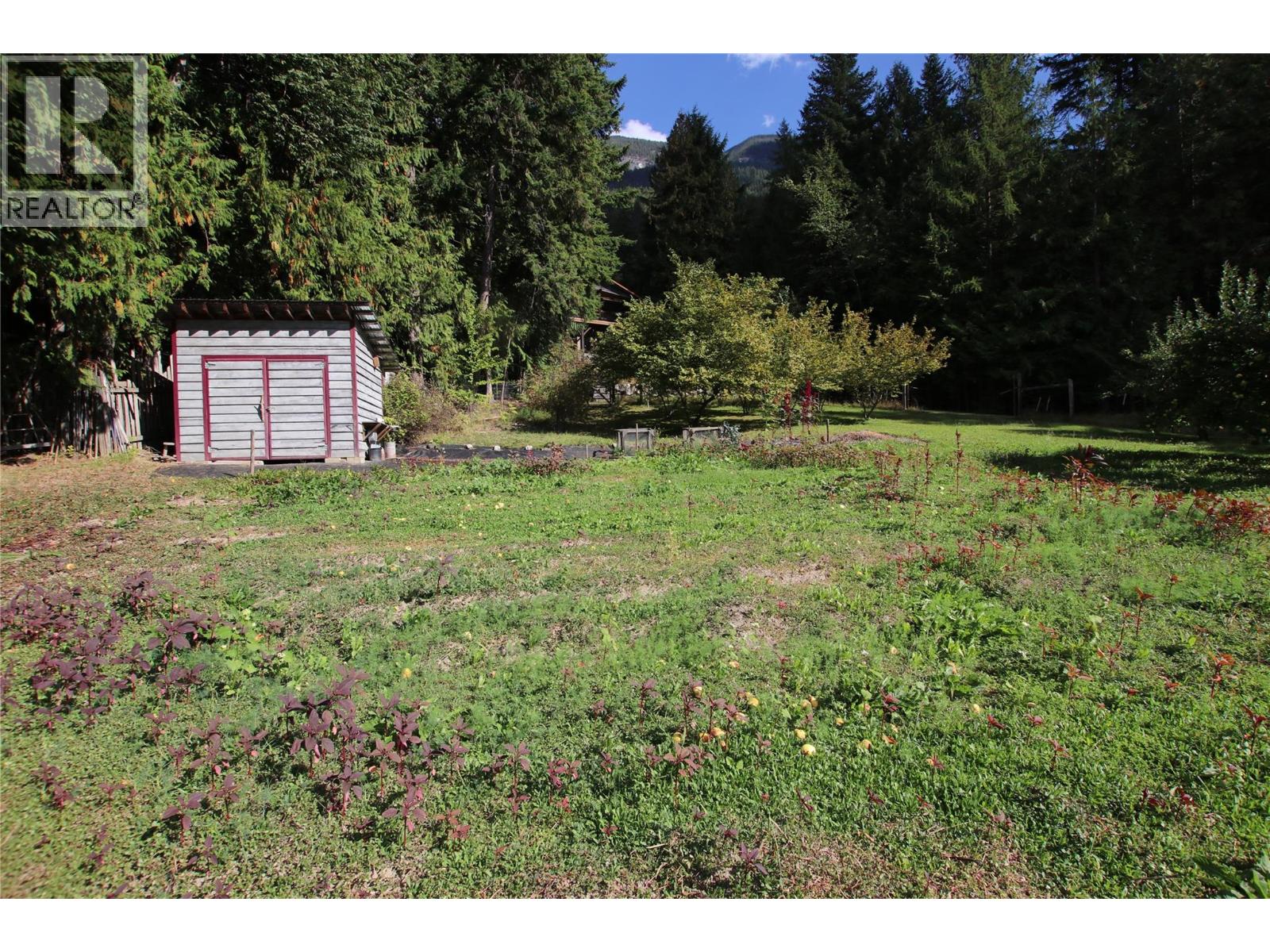 4512 Highway 6, Burton, British Columbia  V0G 1R1 - Photo 28 - 10364730