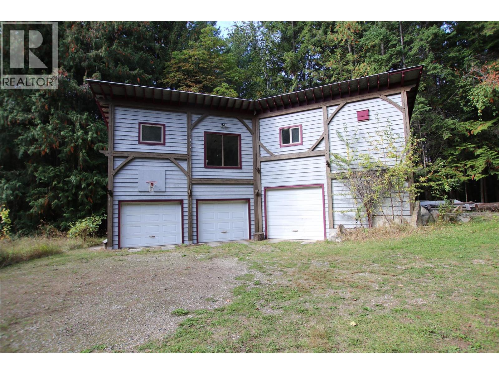 4512 Highway 6, Burton, British Columbia  V0G 1R1 - Photo 34 - 10364730