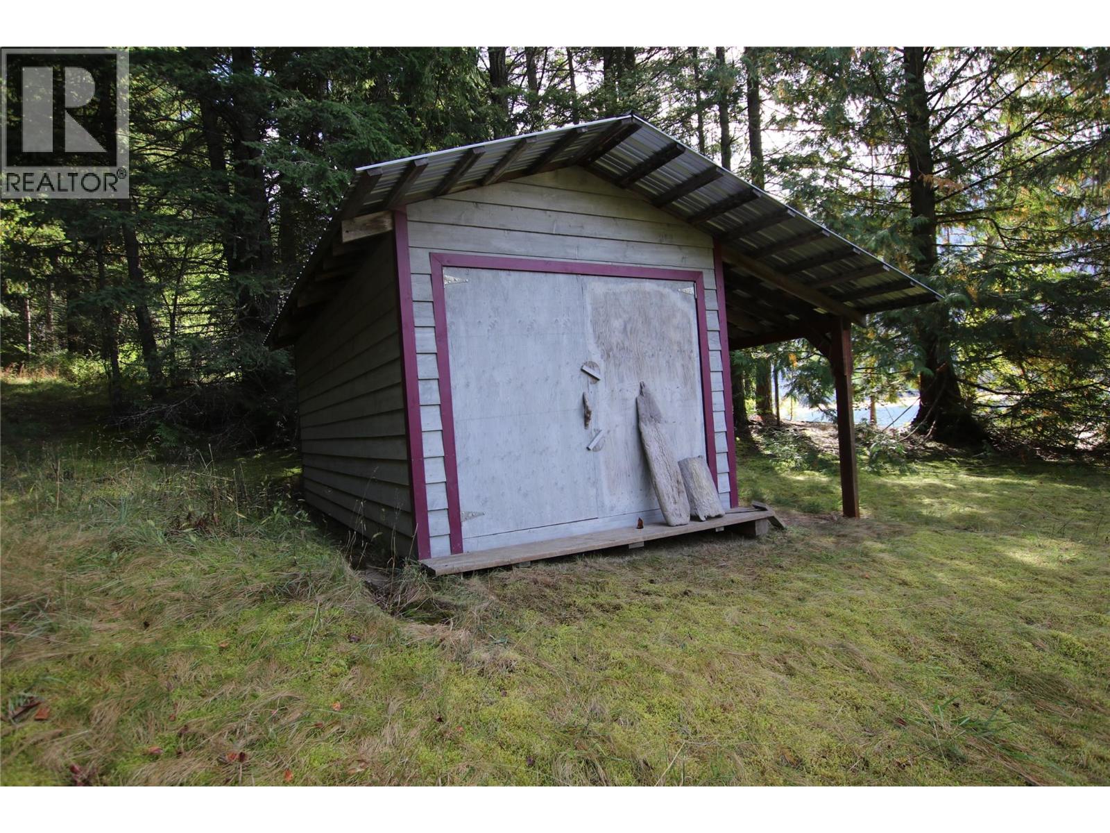 4512 Highway 6, Burton, British Columbia  V0G 1R1 - Photo 38 - 10364730