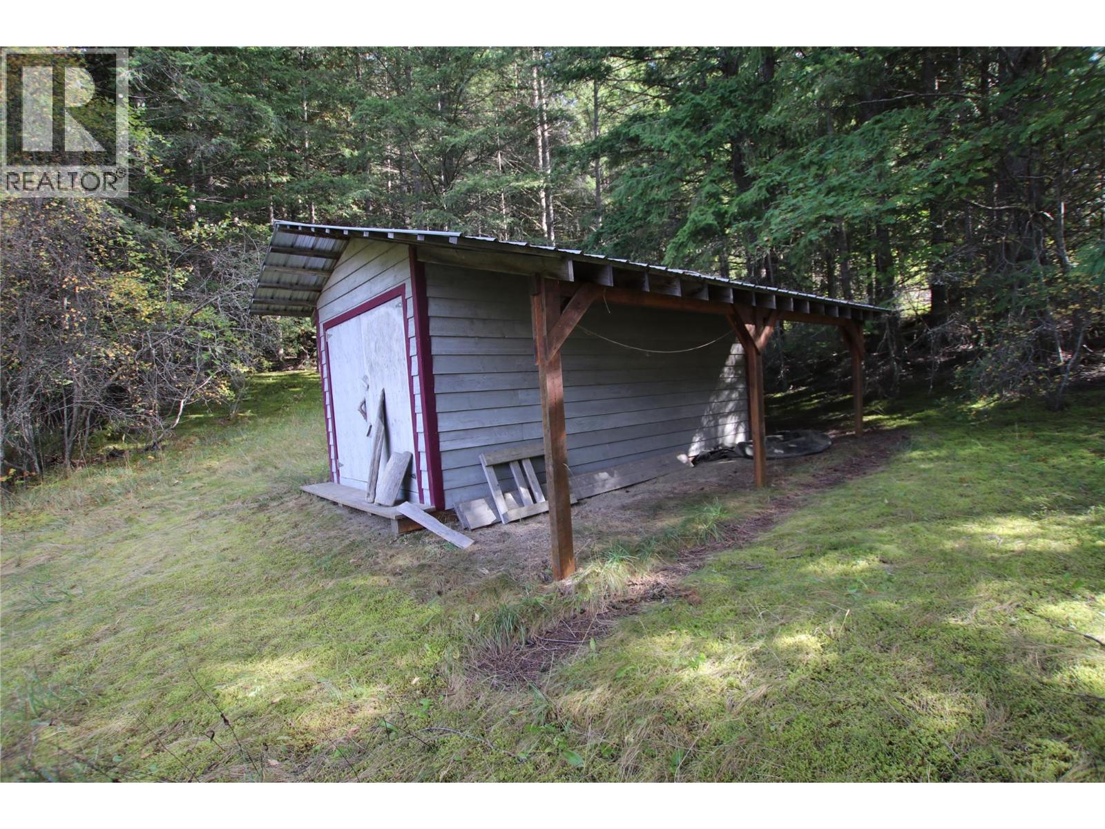 4512 Highway 6, Burton, British Columbia  V0G 1R1 - Photo 39 - 10364730