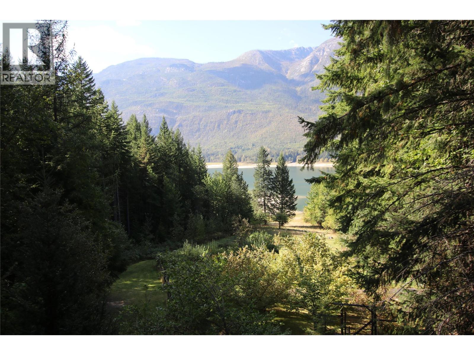 4512 Highway 6, Burton, British Columbia  V0G 1R1 - Photo 6 - 10364730