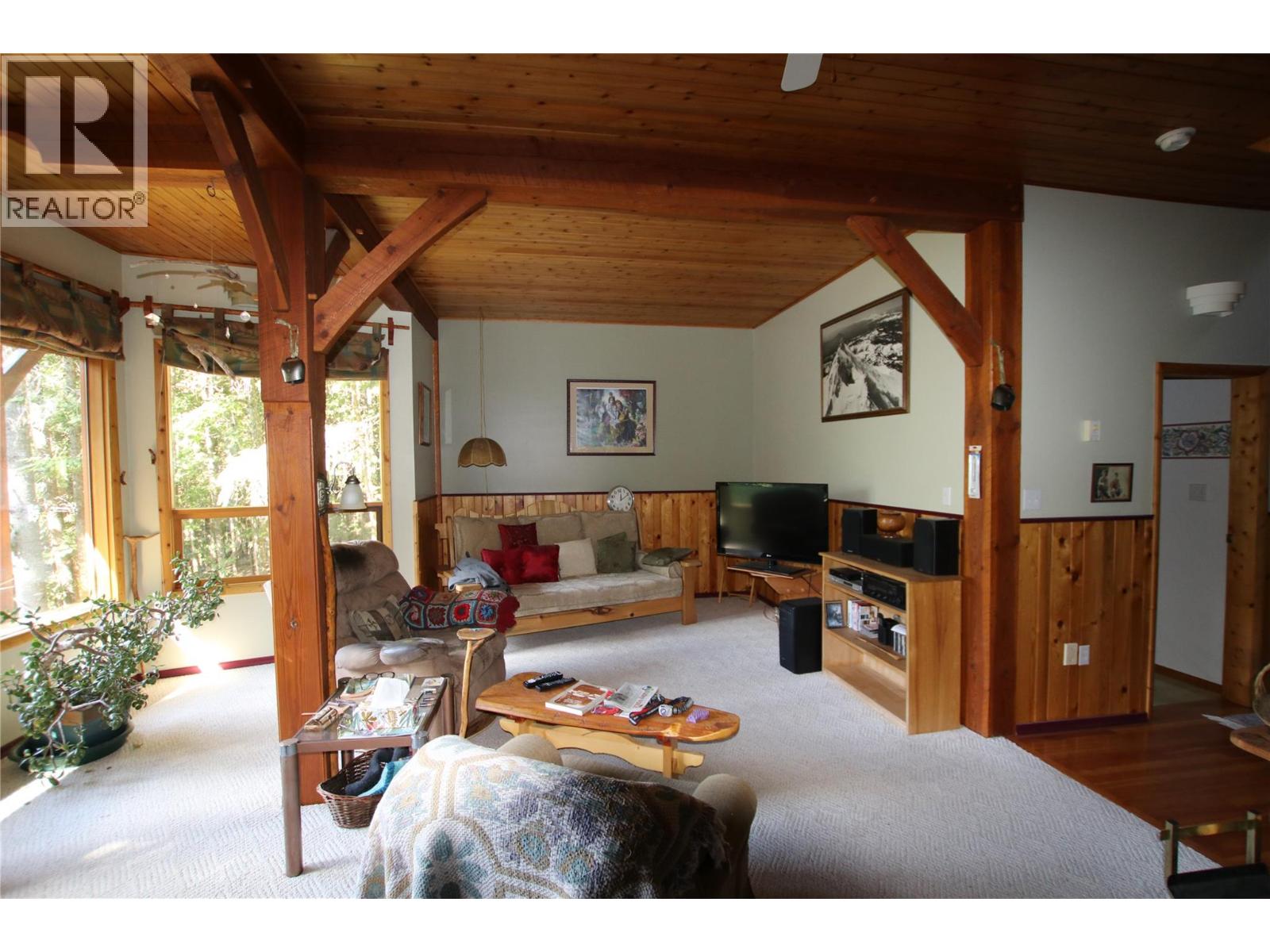 4512 Highway 6, Burton, British Columbia  V0G 1R1 - Photo 7 - 10364730