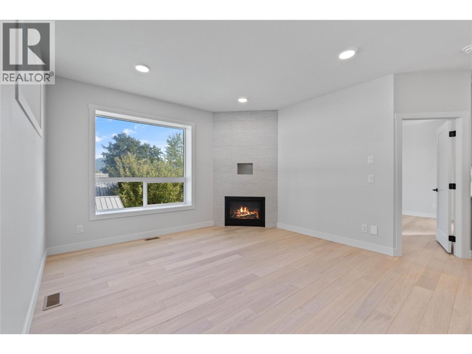 1840 10 Street Sw Unit# 9, Salmon Arm, British Columbia  V1E 0H2 - Photo 14 - 10364751