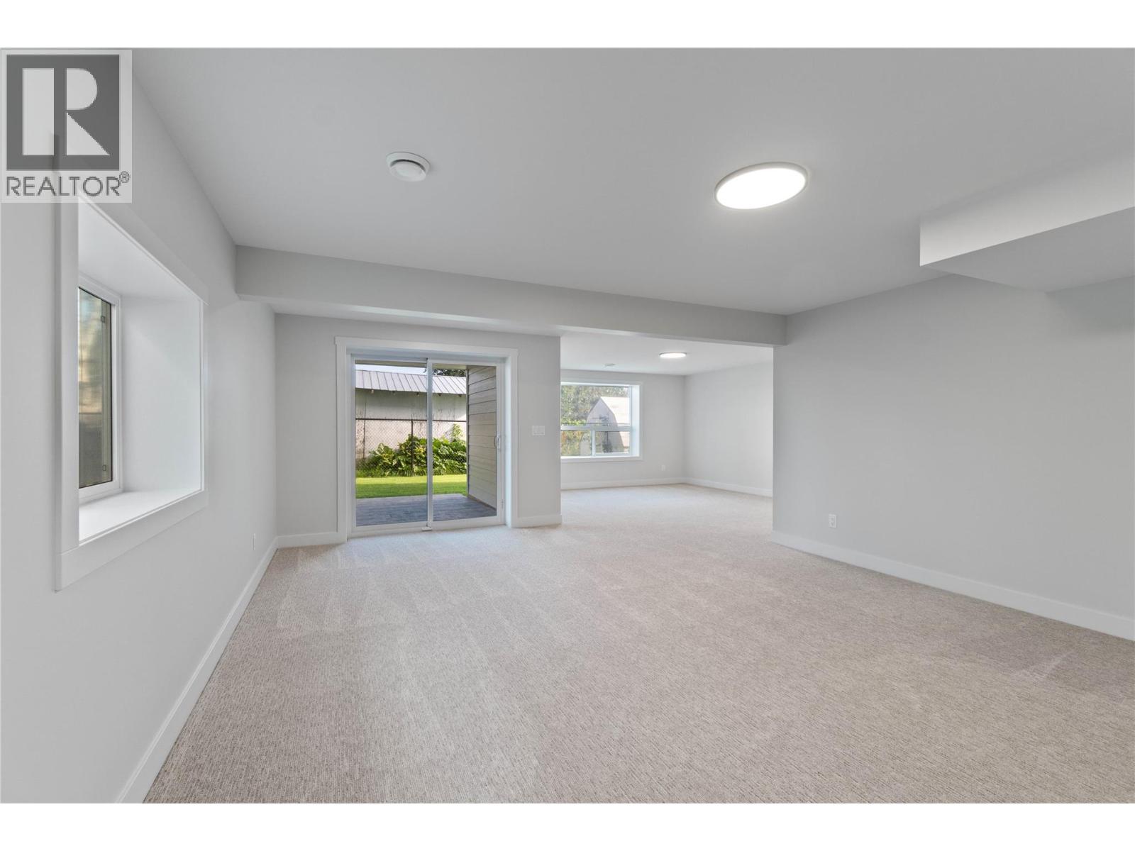 1840 10 Street Sw Unit# 9, Salmon Arm, British Columbia  V1E 0H2 - Photo 34 - 10364751